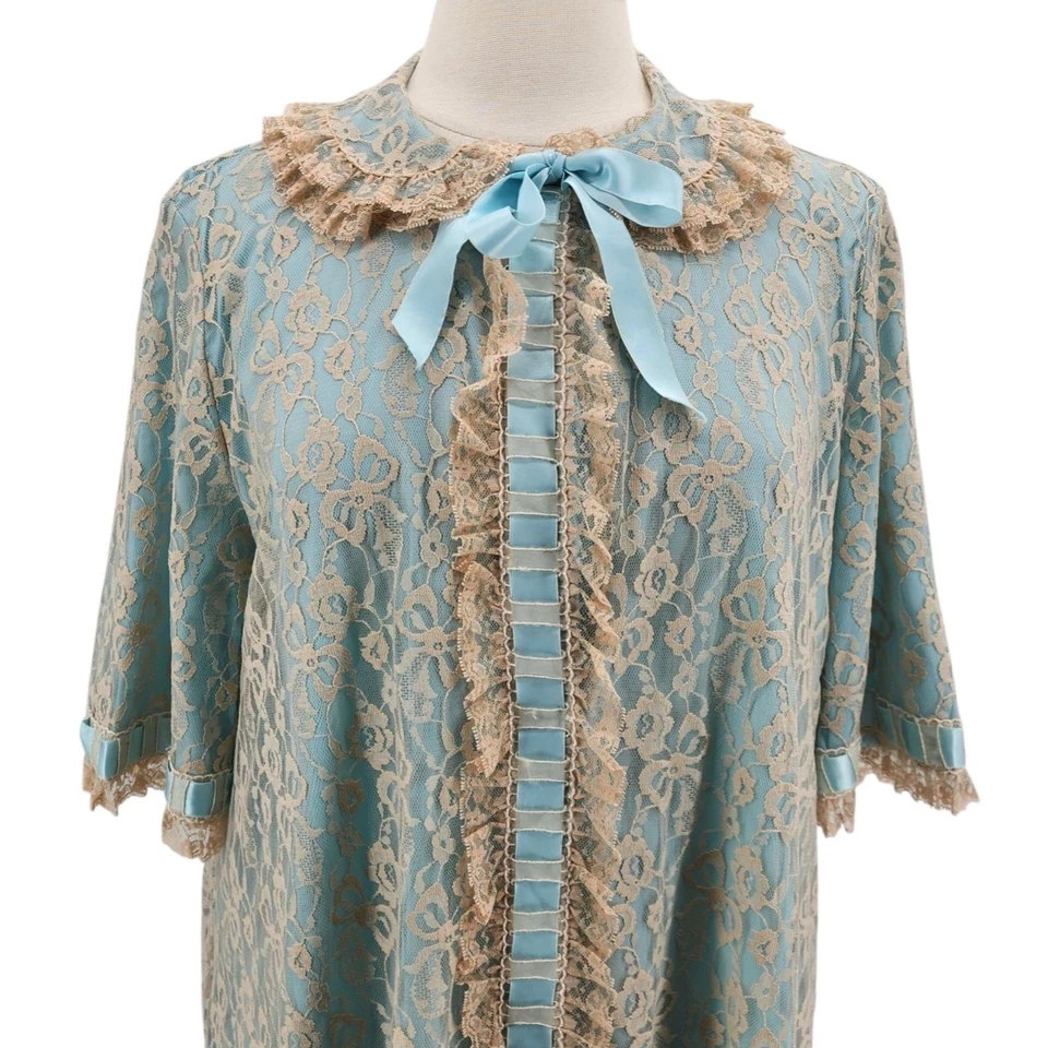 Vestido para dormir vintage Odette Barsa para mujer bata mediana floral encaje azul crema noche Foto 2 de 4