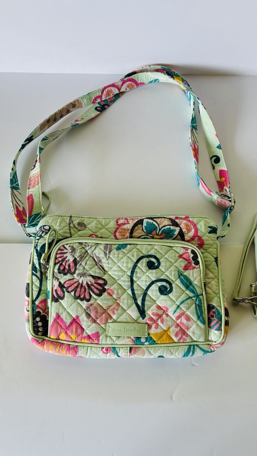 Vera Bradley Mint Flowers Iconic Crossbody Quilted Purse With Pockets