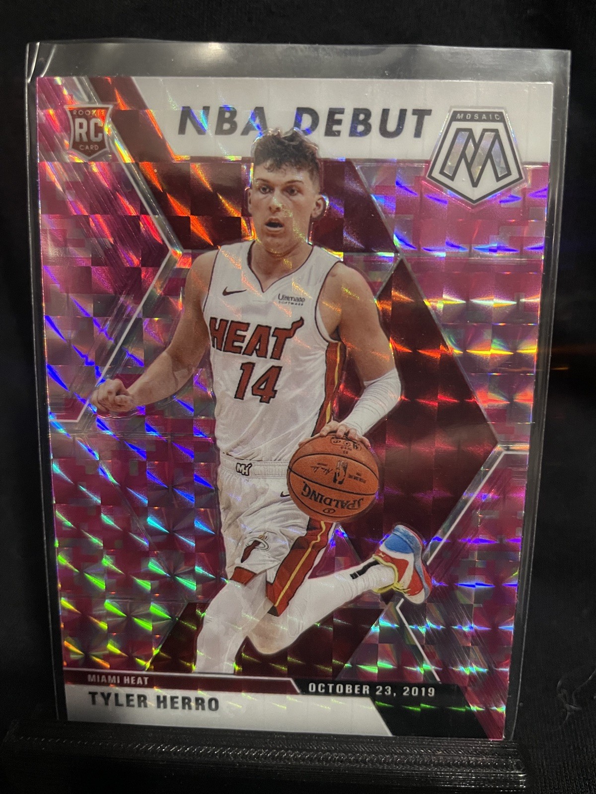 2019-20 Panini Mosaic - NBA Debut Tyler Herro #280 Pink Camo Prizm (RC)