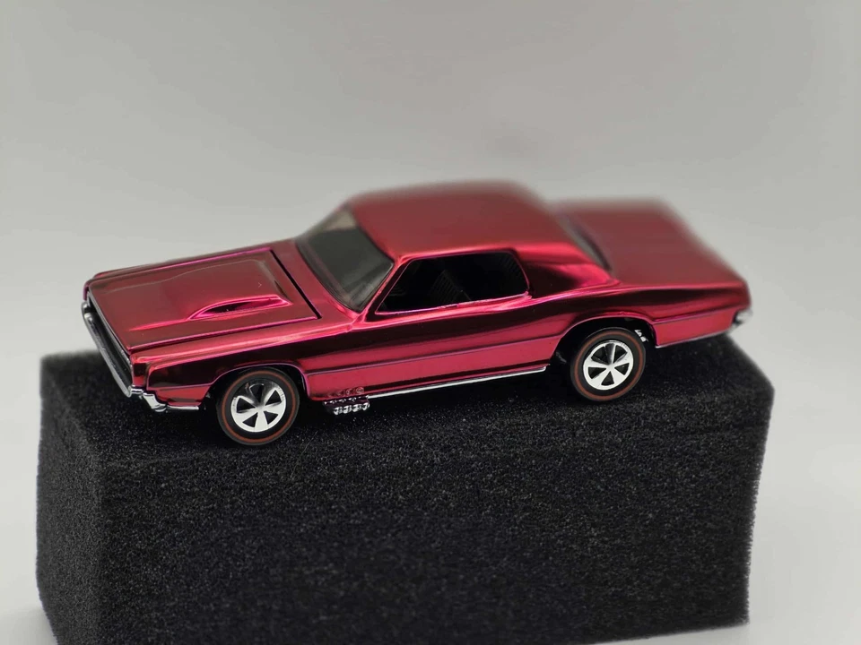 2025 Hot Wheels RLC 80th Anniversary Original Sweet 16 Ruby Red Custom T-Bird - Image 4 of 4