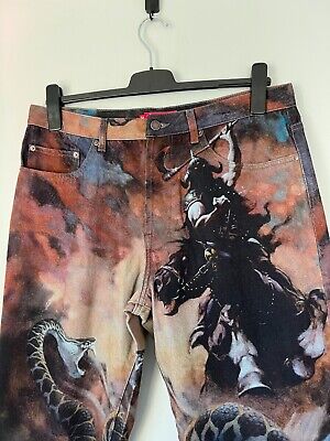 Supreme Frank Frazetta Loose Fit Jeans - Size 30 - NEW | eBay Supreme Frank Frazetta Loose Fit Jeans - Size 30 - NEW | eBay