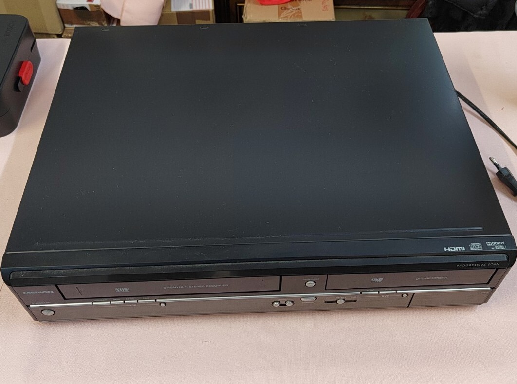 Medion MD 83425 DVD/VHSRecorder Kombigerät eBay