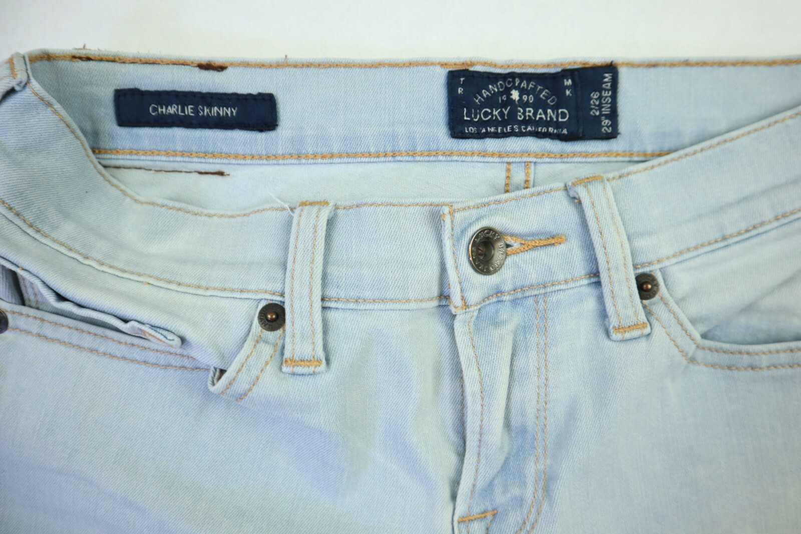 Lucky Brand Charlie skinny купить в 
