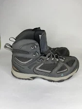 vasque hiking boots Women Size 42.5 US 11M Gray Leather Megagrip Vibram Soles