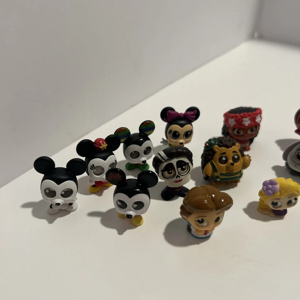 Disney Doorables Lote de 20 Series Mixtas Enredadas, Nemo, Mickey, Siete Enanitos, Etc! Foto 4 de 4