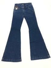 Fiorana Women's Size 26 Flared Legs 5 Pocket Jeans NWT