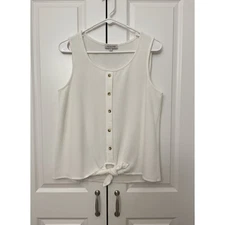 Set The Stage | Textured Button-Front Tie-Front