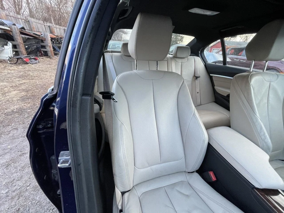BMW 330i 2017-19 asiento delantero derecho arrugas LTHR OYSTER TC:LCOM 122K xDRIVE 63848 Foto 2 de 4