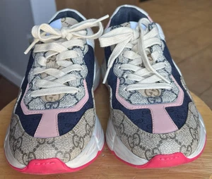 Taille US 7 (37) Gucci GG Rhyton Beige Blanc Rose W avec défauts