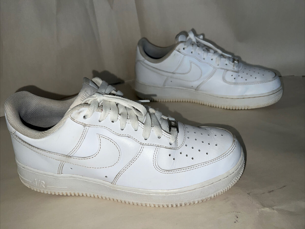 Nike 315122-111 Air Force One 1 AF-1 Low Top Triple White Nike 315122-111 Air Force One 1 AF-1 Low Top Triple White