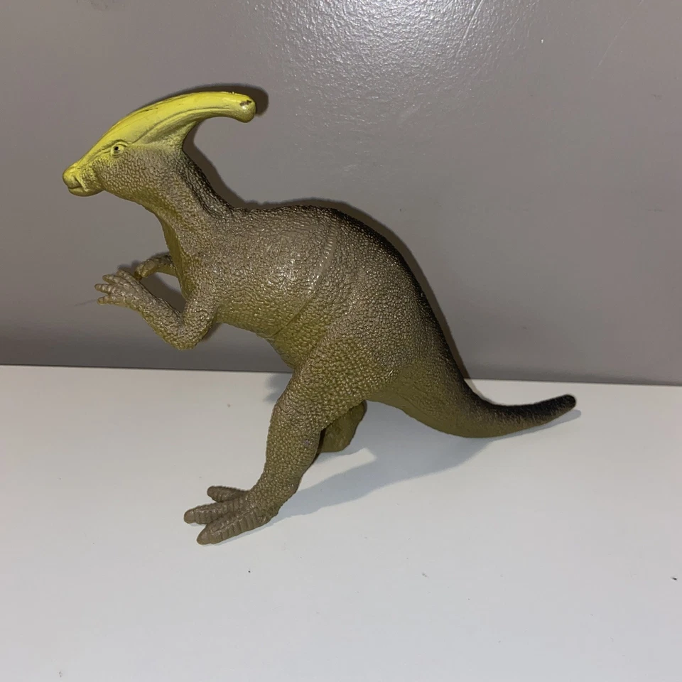 Dinosaurio Parasaurolophus prehistórico de goma suave verde amarillo Foto 2 de 4