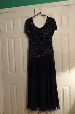 J Kara Women's Petite Navy Floral Silver Beaded Gown 10P New With Tags