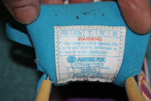 Heelys UK Size 3 Suitable for Girls. In Very Good Condition. - Picture 6 of 9