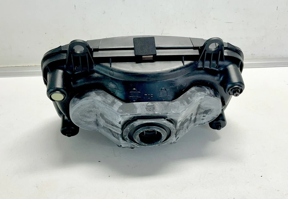 Brand New Genuine Ducati Paso 907ie 906 Complete Headlight Assembly 037032210 - Image 4 of 4