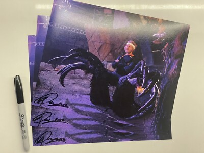 Dan Dewhirst Signed Actor Puppeteer Photo Garthim Dark Crystal Age of Resistance