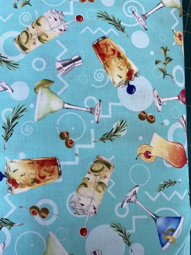 Cocktails Cotton Patchwork Quilting Fabric 1/2 Meter Cut - 第 1/1 張圖片