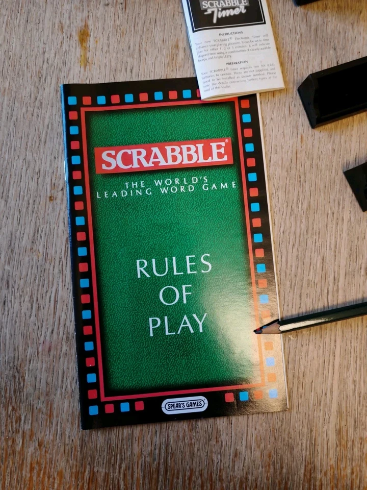 Spear's Games Scrabble Prestige Edition with Turntable  - Image 4 of 4