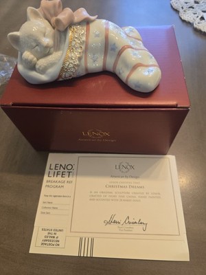 NewLenox Christmas Dreams Sleeping Kitten Cat in Stocking Figurine 24K Gold Pink