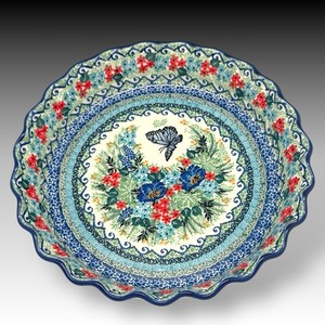 Lot de 3 anciennes assiettes + 1 plat à tarte en porcelaine