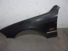 41358162133 ALETA DELANTERA IZQUIERDA / NEGRA MATE / 4976850 PARA BMW SERIE 5 BE