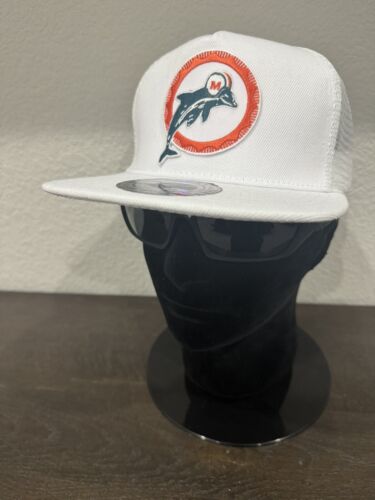 Chapeau casquette camionneur Miami Dolphins rétro Throwback 1966 logo blanc Snapback NEUF  - Photo 1/5