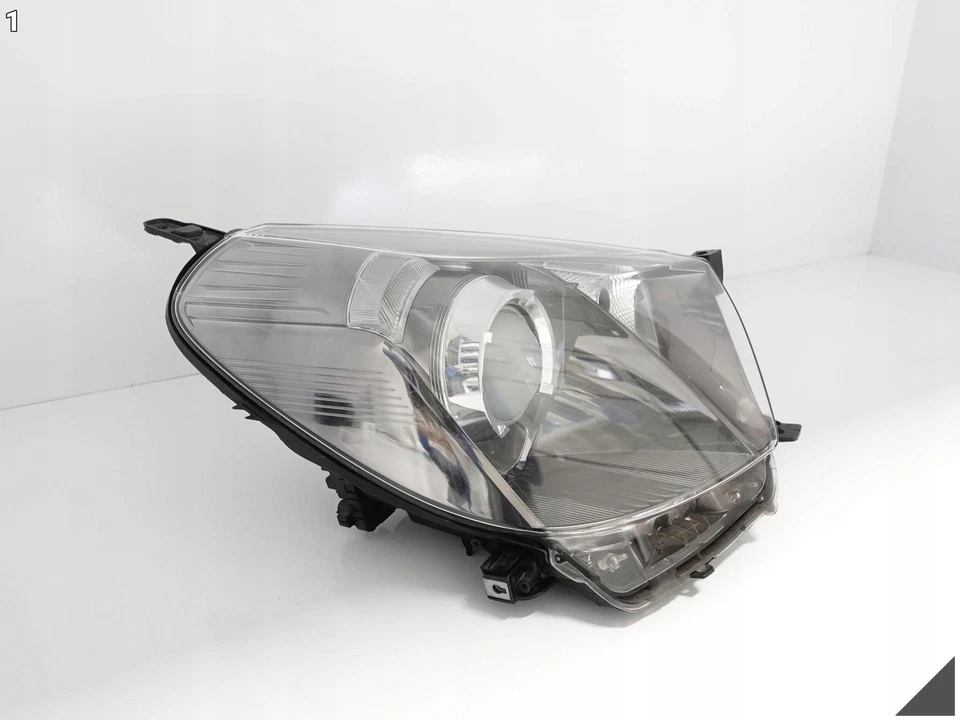 ASTON MARTIN CYGNET Bj.11-13 HALOGEN Scheinwerfer Rechts EU - Bild 2 von 4