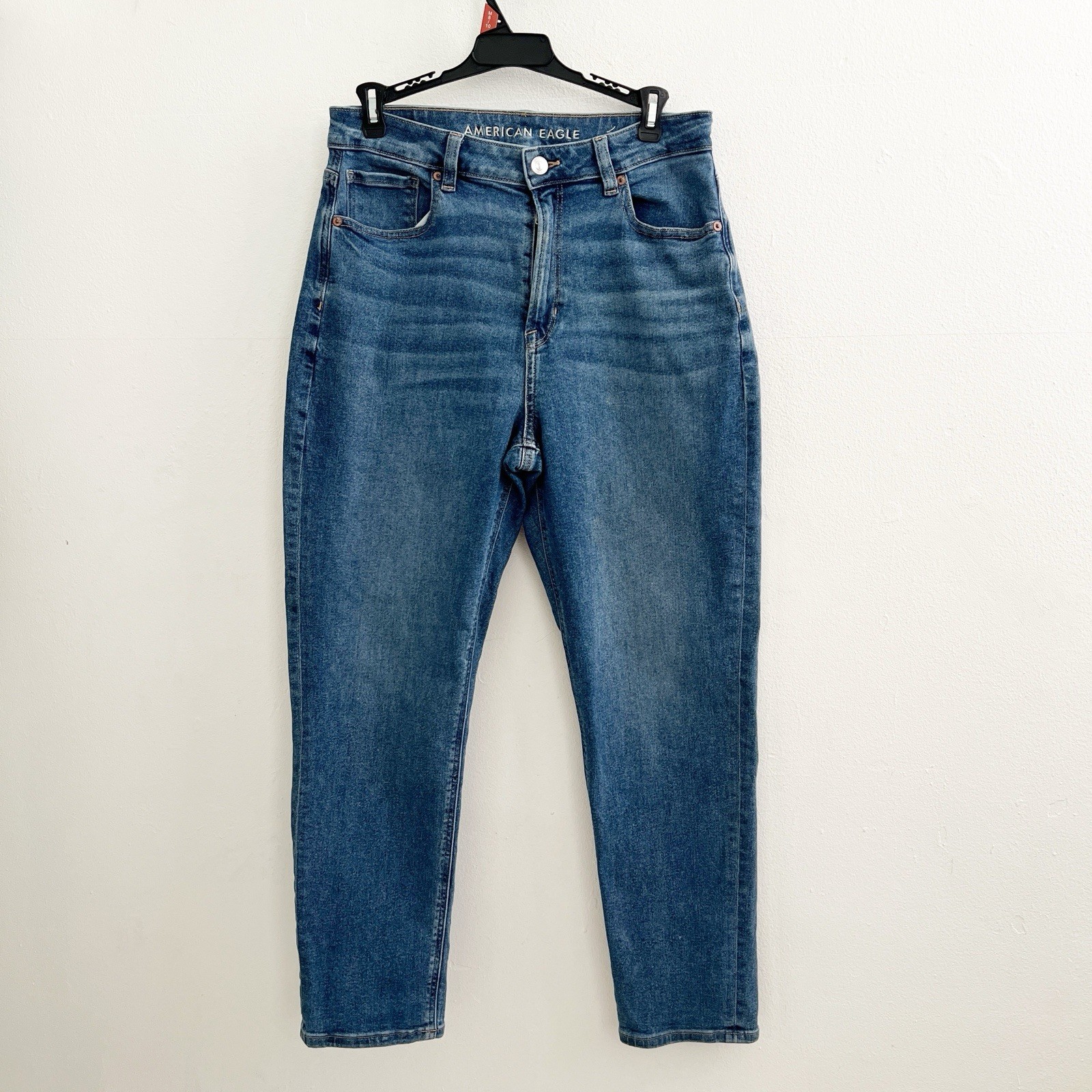 American Eagle High Rise Mom Jeans Medium Wash Stretch Women Size 8 Blue-image