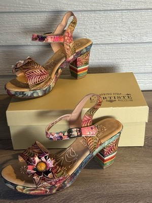 L Artiste By Spring Step LEILANIE Sandal Tan Multi Floral New In Box US 9/ EU 40