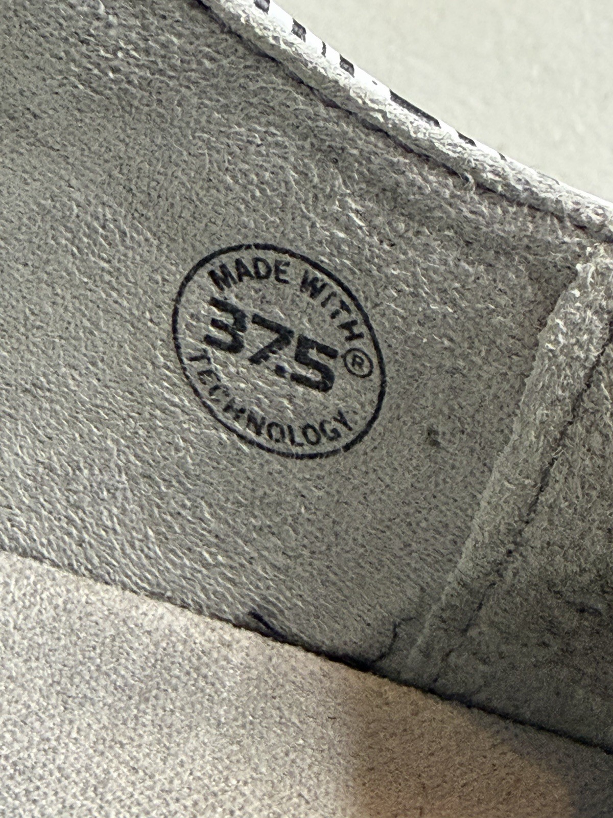 Kenneth Cole New York Men’s White Leather Sneakers Size 8.5 Clean No Box