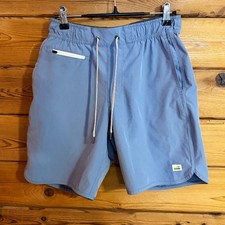 Vuori Men's Banks Shorts Chambray XS
