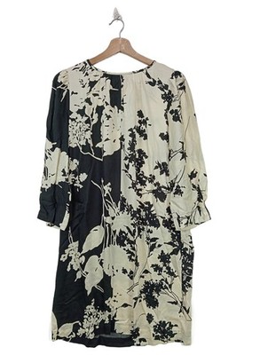 SISLEY Langarmkleid Damen Kleid Gr. DE 36 wollweiß-schwarz Party-Look