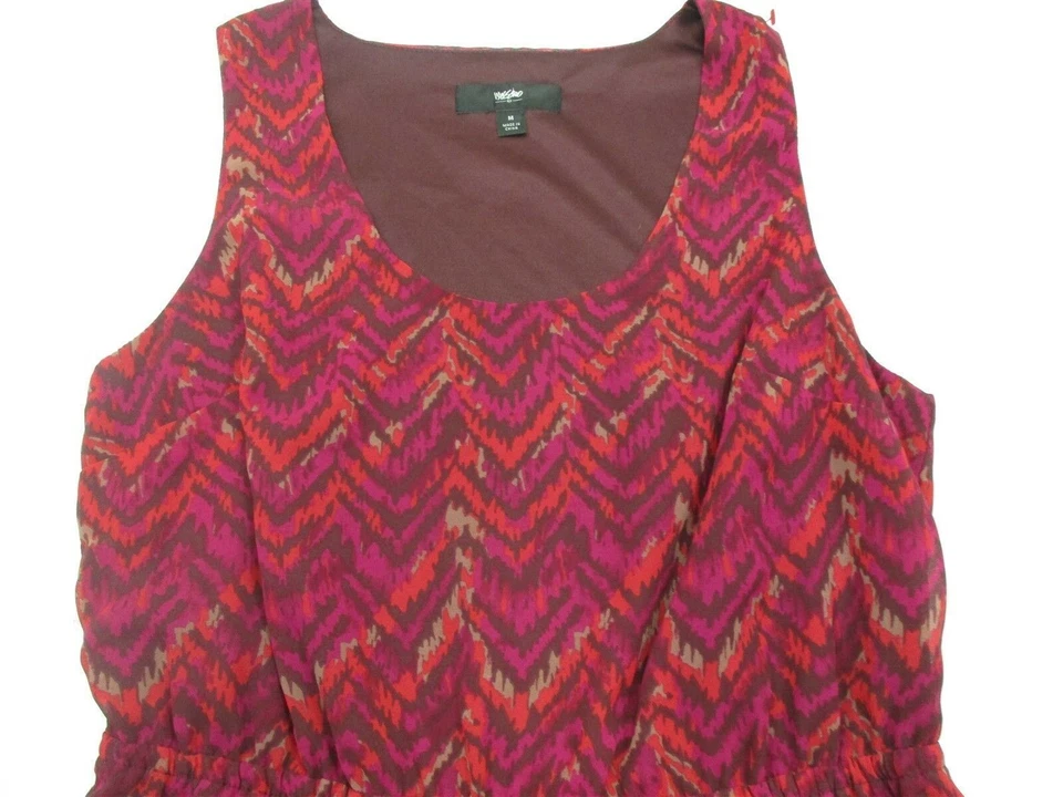 Vestido geo MOSSIMO para mujer talla M sin mangas alto-bajo Chevron rosa rojo Foto 2 de 4