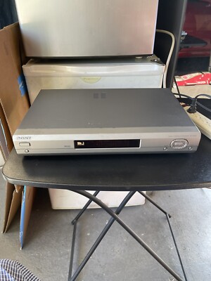 Sony SAT-HD100 DirectTV Digital TV Satellite Receiver VGA 1080i & Video 3 1080
