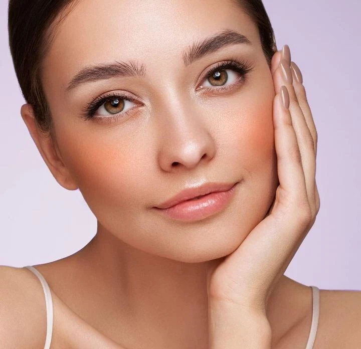 4-Piece Cream Contour & Blush Makeup Set – Highlighter + Bronzer + Moisturizer - Image 2 of 4