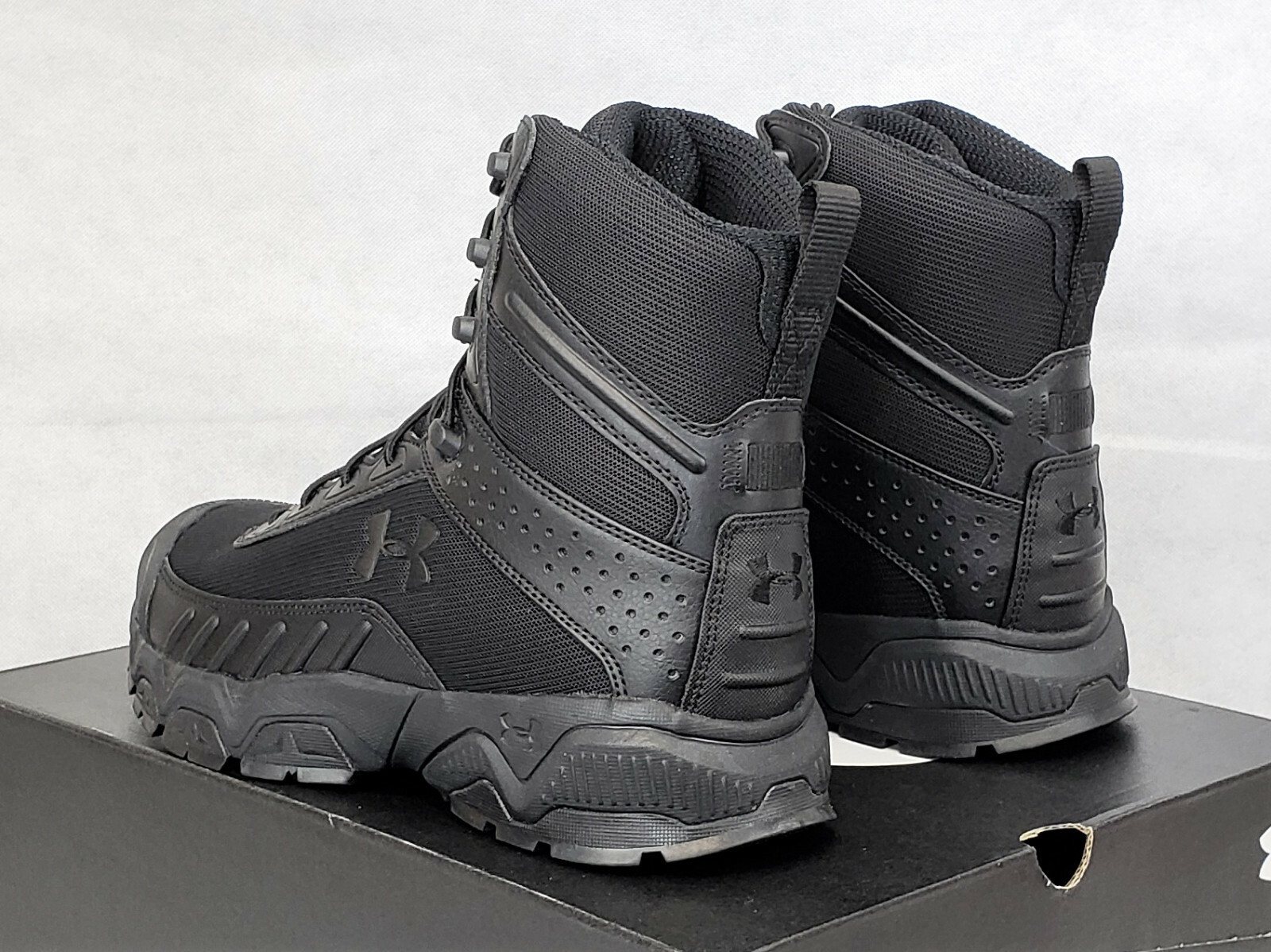 under armour valsetz wide