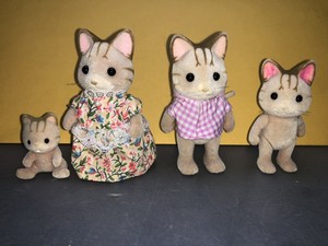 calico critters caramel cat family