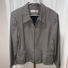 Karen Scott Women’s Blazer Jacket Size 18 Zipper Front Fully Lined Black & White