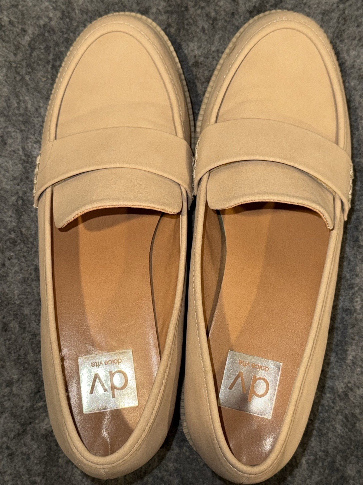 SAOLA Mocassino donna DV by Dolce Vita Neeka taglia 9 beige suola a strappo