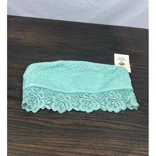 NWT Tucker + Tate Lace Bralette M