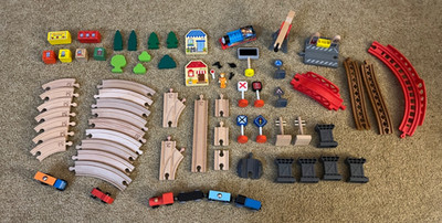 RARE Wooden Train Toy Set with Buildings - 67 Pieces Hape Thomas & Friends Play