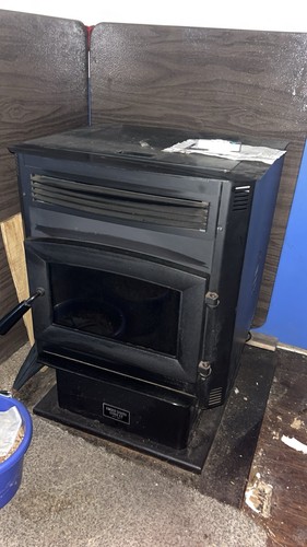United States Stove Company Pellet Stove Black Free Standing Viewing Window