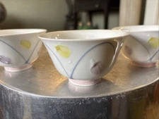 3 Arita ware teacup Yazaemon Kiln Tsubaki (camellia) design. 昇龍 (Shōryū)