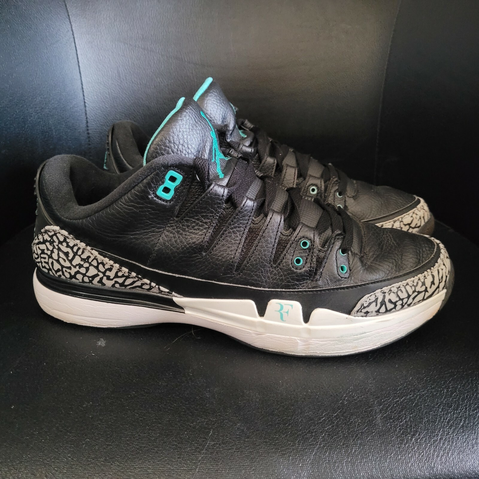 noget i det mindste radikal Jordan Roger Federer Retro 3 Atmos Mens Size 12.5 Black Leather Tennis Shoes  | eBay