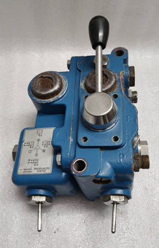 REXROTH PNEUMATIC VALVE 3353200000 BOSCH PRESSURE REDUCING LEVER - Picture 1 of 6
