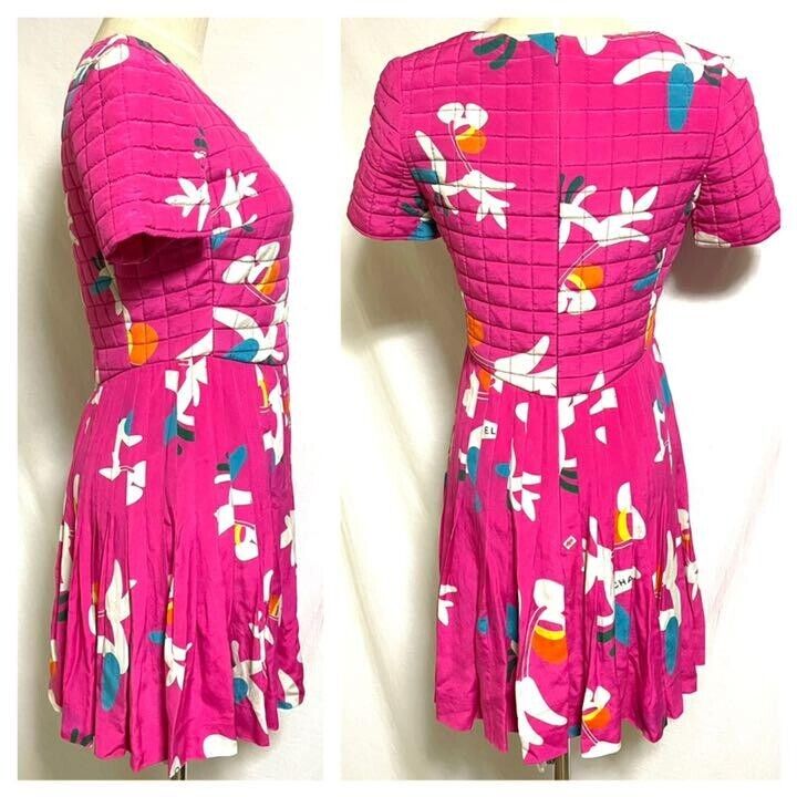 CHANEL P15568V08608 Quilted Short Sleeve Floral Dress Women CHANEL P15568V08608 Quilted Short Sleeve Floral Dress Women