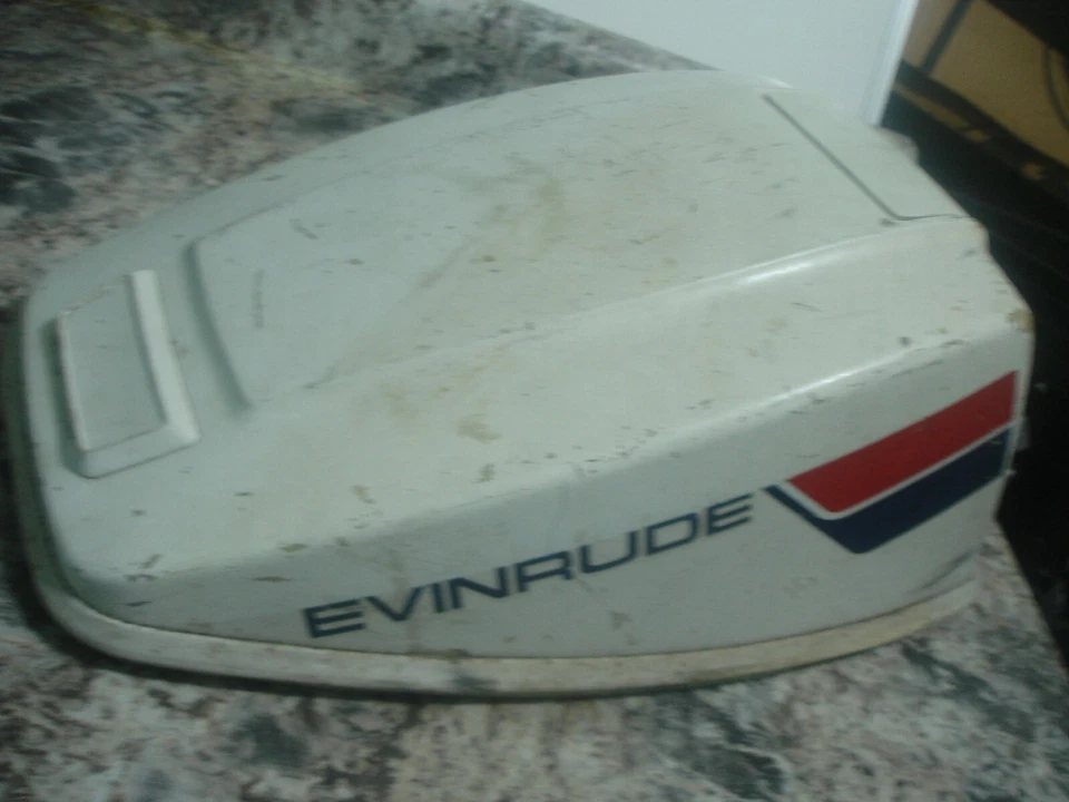 Evinrude 9.9 hp serial no 10424g  cowl    boat motor part bin BMA - Image 4 of 4