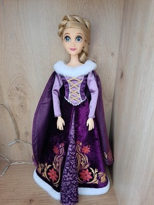 Disney - Rapunzel - Limi Puppe in der Weihnachtsedition / Holiday Edition 2021