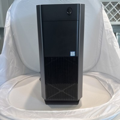 Dell Alienware Aurora R8 | Intel i7 9700K | 32GB | 1TB SSD | Windows 11 Home