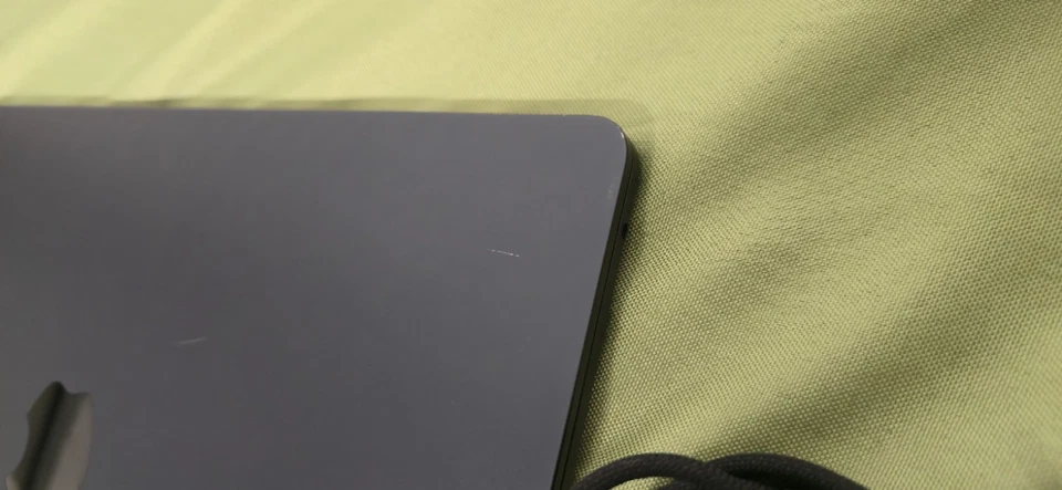 Apple MacBook Air 13" M2 · 16GB · 256GB, photo 4 of 5