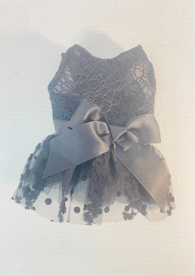 CuteBone Pequeño Perro Vestido de Cumpleaños Niña Cachorro Falda Tutú Conjunto Mascota Fiesta Ropa Foto 3 de 4